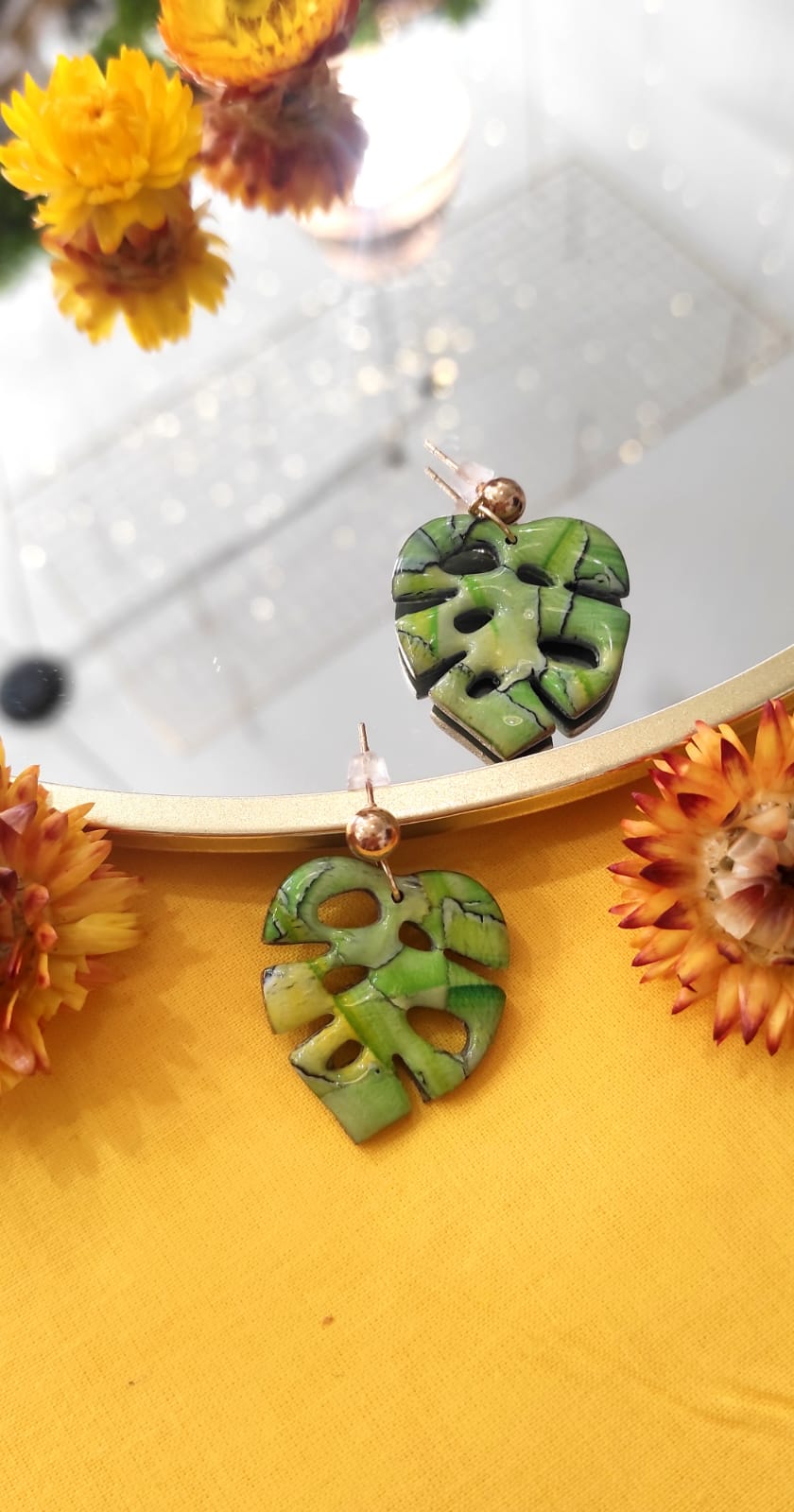 Kolczyki z gliny polimerowej w kształcie monstery